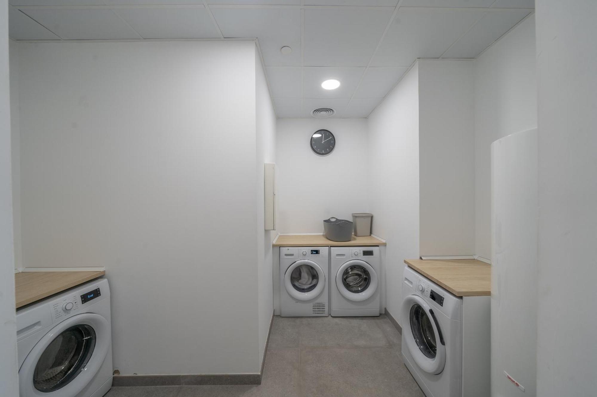 דירות Xpce Urban 4 Malaga Skyline - Free Parking מראה חיצוני תמונה